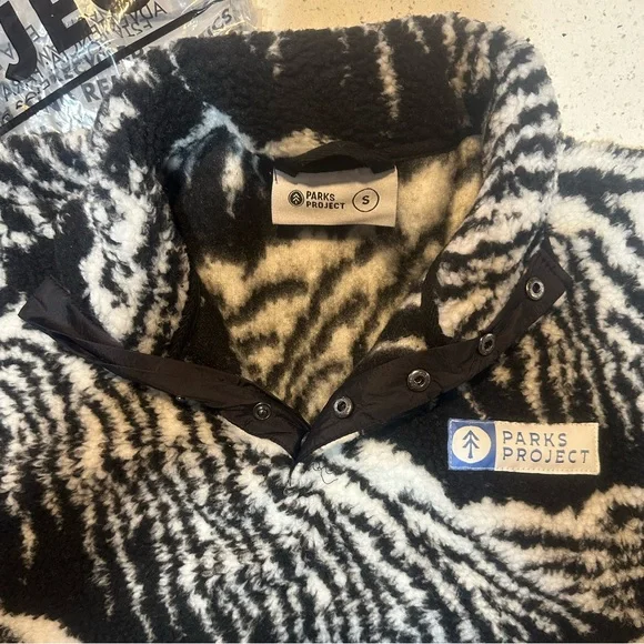 NWT/Parks Project/ Acadia Waves Trail High Pile
Fleece - Picture 5 of 16